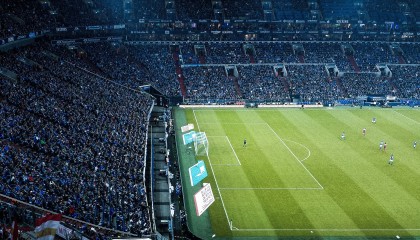 爱游戏在线服务-为什么某某球队的高压战术如此成功？，高压球动作要领