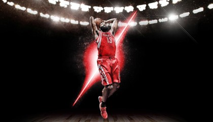 爱游戏在线-球迷风云：最疯狂的比赛现场互动瞬间，足球疯狂球迷