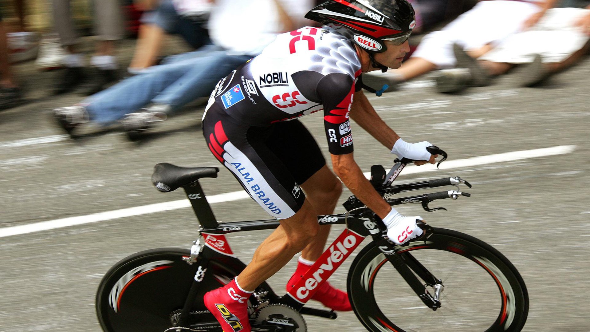 全国青少年“拼搏青春”篮球技能大赛在杭州全面展开，发掘更多潜力股